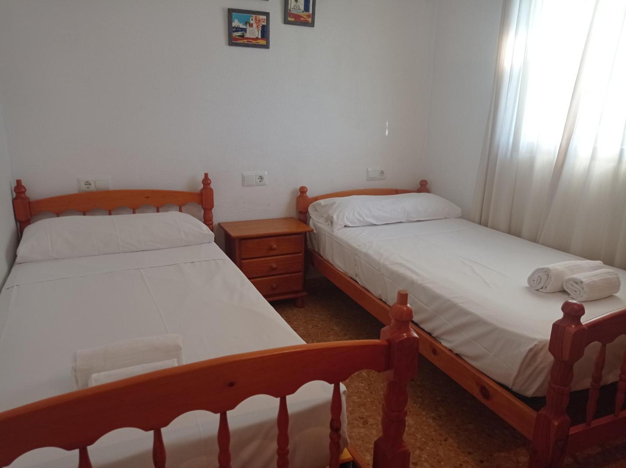 Manila Solo Familias Serviplaya Gandia Bagian luar foto