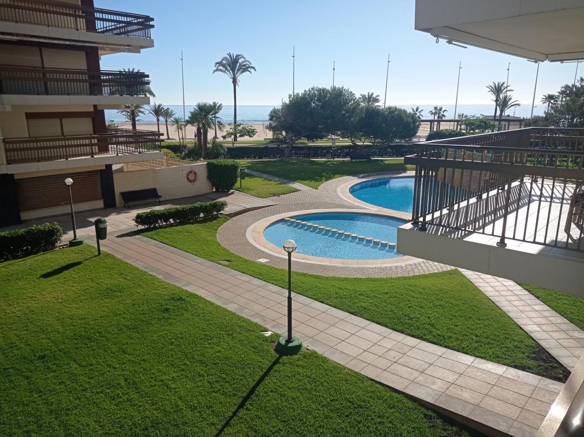 Manila Solo Familias Serviplaya Gandia Bagian luar foto
